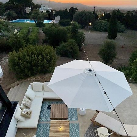 Spacious Villa With Private Pool In Serene Countryside Лос-Белонес Экстерьер фото